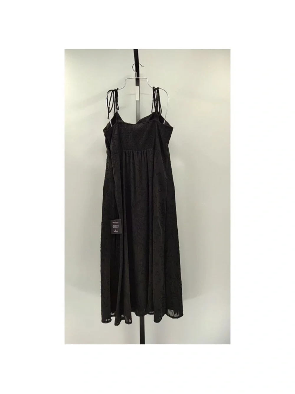 Lulu's Black Floral Jacquard Tie-Strap Midi Dress - Picture 6 of 7
